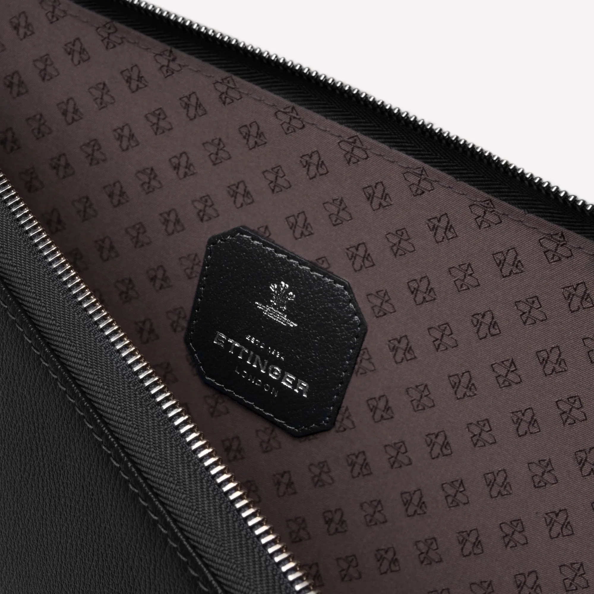 Capra Large Zip Portfolio