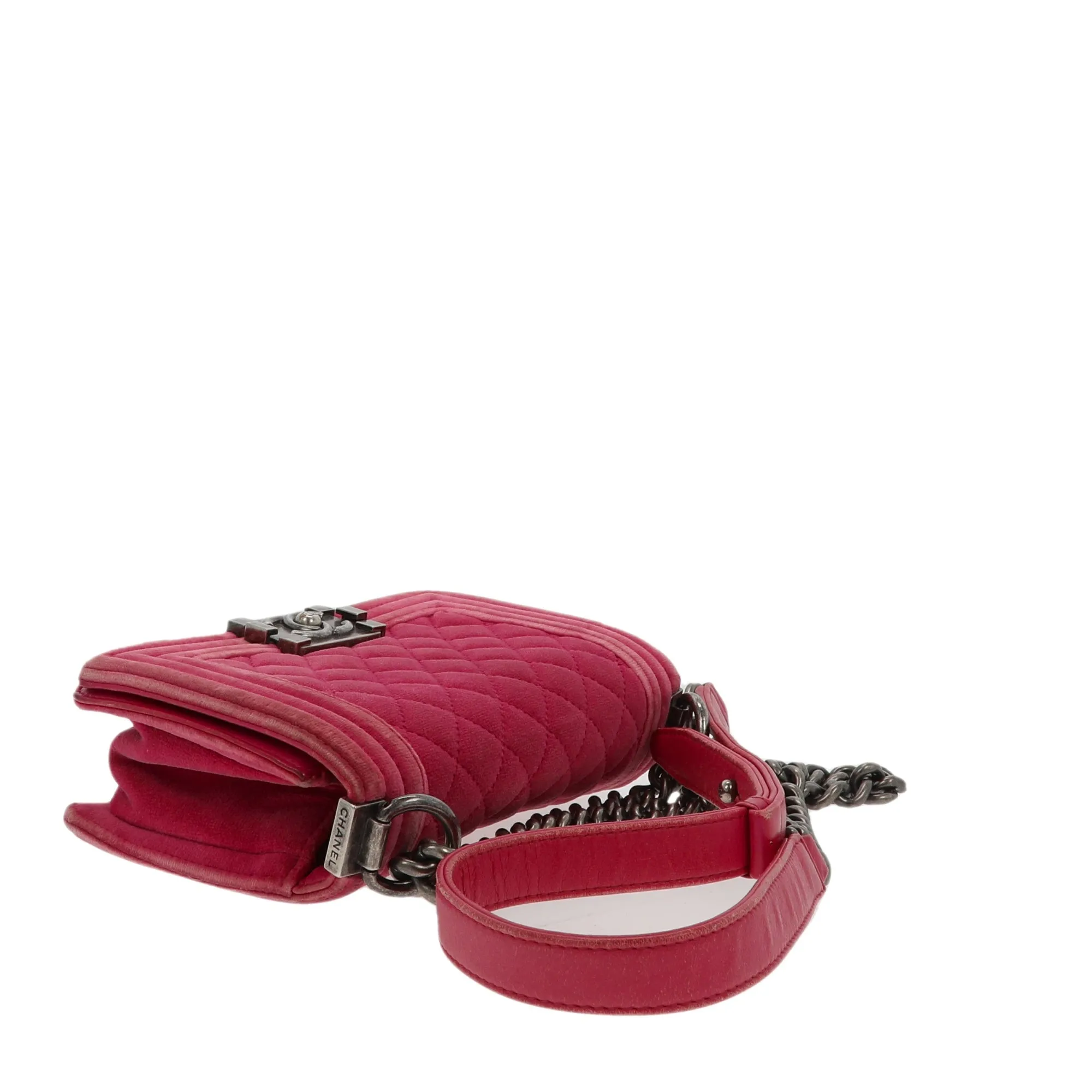 CHANEL Boy Shoulder Bag in Pink Velvet